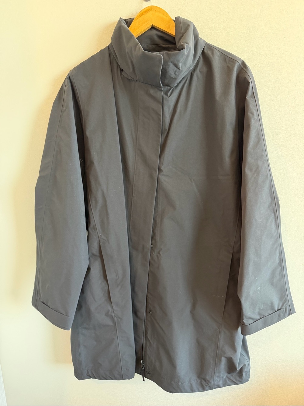 Uniqlo Black Utility Parka with concealable hood